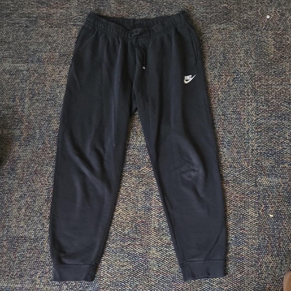 Nike Black Jogger Sweatpants Size Medium